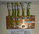 Grounding plate